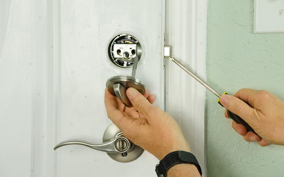 changer une serrure de porte La Verrière